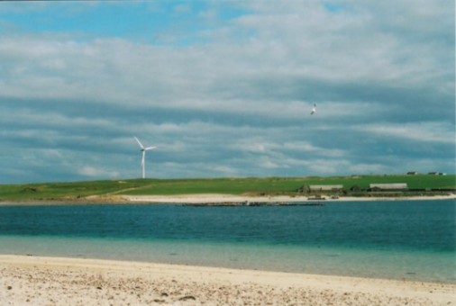 Vestas V52 at Northfield Farm, Burray